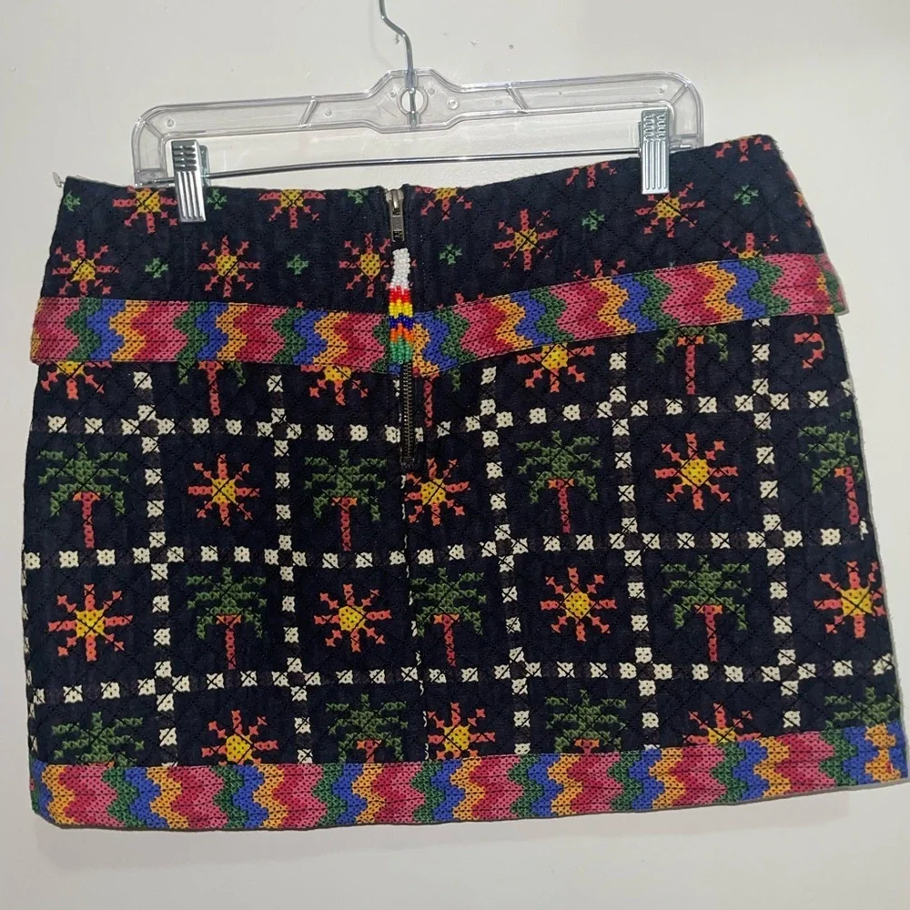 Farm Rio Artsy  Floral Quilted  Boho Mini skirt NWOT